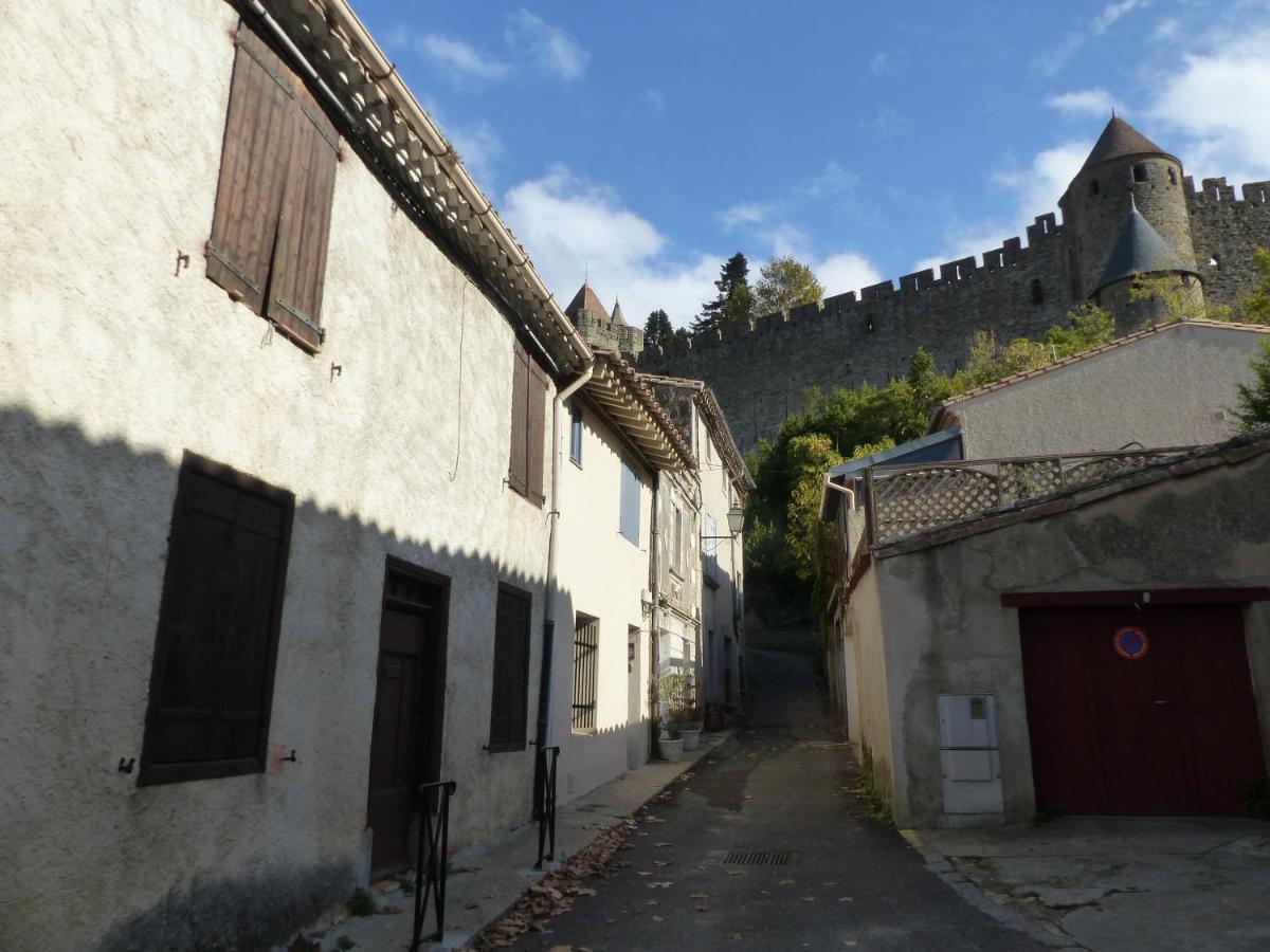 Holiday home Maison Des Remparts Nichee Sous La Cite Carcassonne