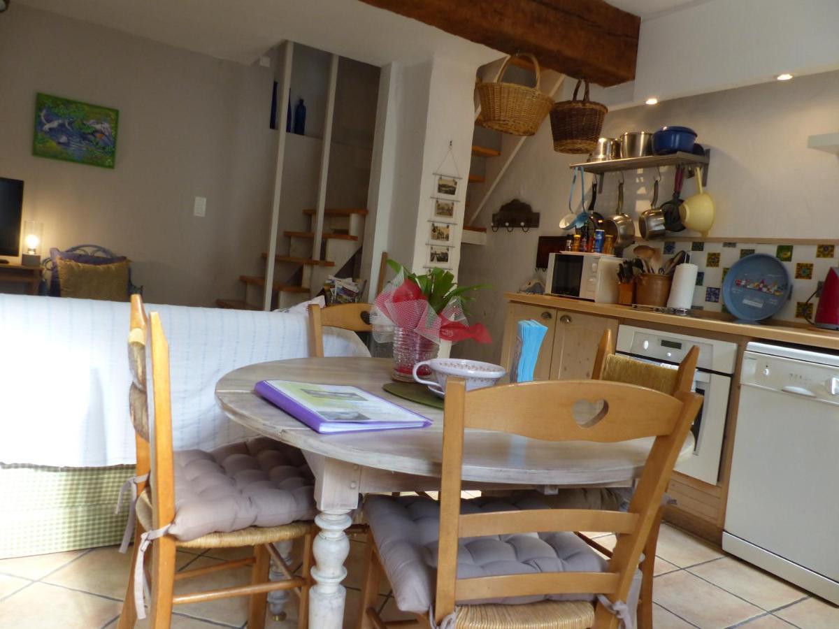 Maison Des Remparts Nichee Sous La Cite Holiday home *