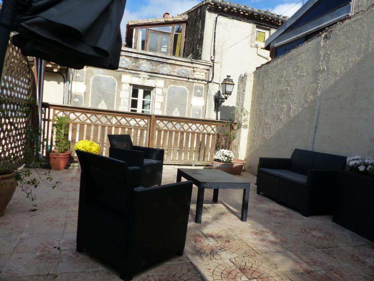 Maison Des Remparts Nichee Sous La Cite * Carcassonne