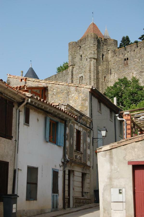 Maison Des Remparts Nichee Sous La Cite Holiday home Carcassonne